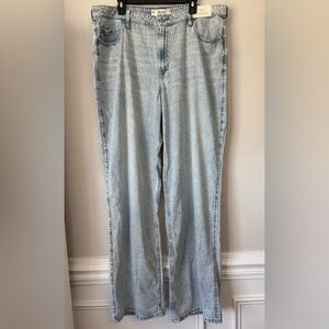 NWT Hollister Ultra High Rise Baggy Jeans Light Wash Wide Leg 18L Long 41x35